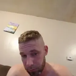 OnlyFans cuenta corky32 avatar 1