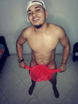 OnlyFans cuenta moises_chirinos header 2
