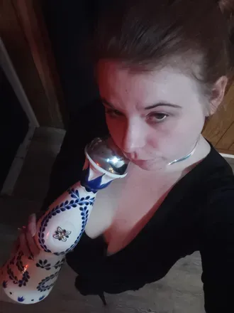 OnlyFans account  naughtieskye avatar 1