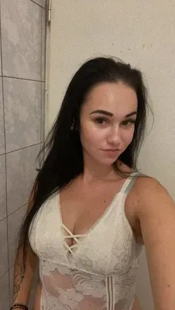 OnlyFans cuenta renike_pikike avatar 1