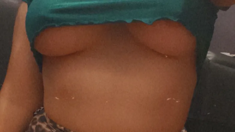 OnlyFans cuenta peaches131313 header 2