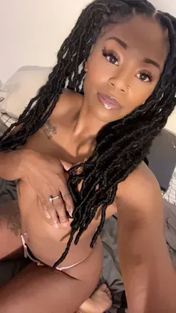 OnlyFans cuenta uluvmarley avatar 1