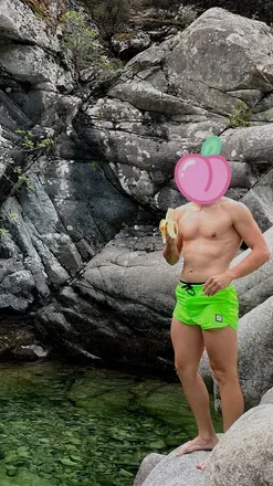 OnlyFans cuenta frenchpeaches avatar 1