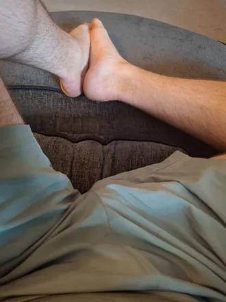 OnlyFans account  toesonfiree header 2