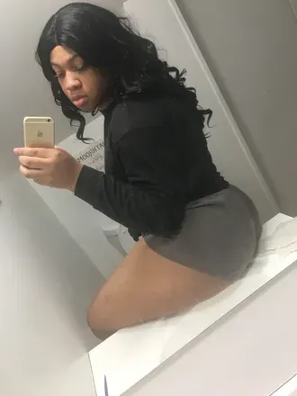 OnlyFans cuenta thicktransbussy header 1