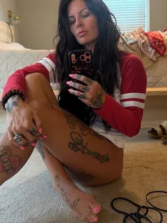 OnlyFans account  goldeghost avatar 1