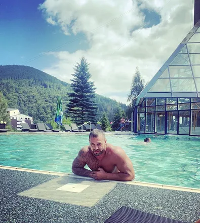 OnlyFans cuenta catalin.voicila header 2