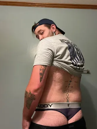 OnlyFans cuenta traumanaked99 avatar 1