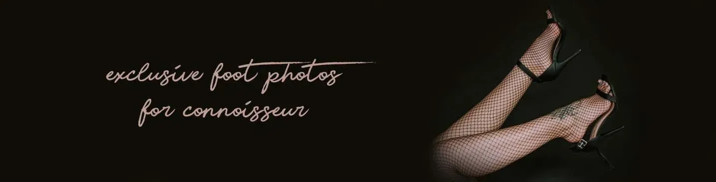 OnlyFans cuenta poshlygrl header 2