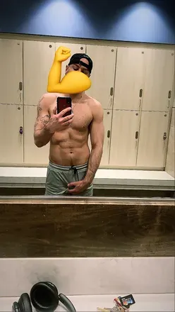 OnlyFans cuenta fleamarketgucci avatar 1