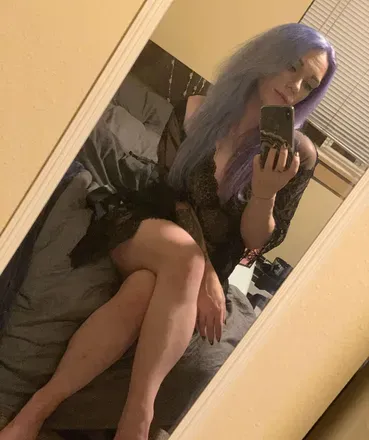 OnlyFans cuenta stormy-lynne avatar 1