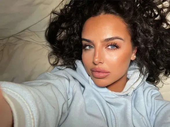 OnlyFans account  babyybluee.xx avatar 1