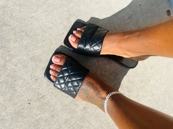 OnlyFans cuenta kaysprettyfeet header 2