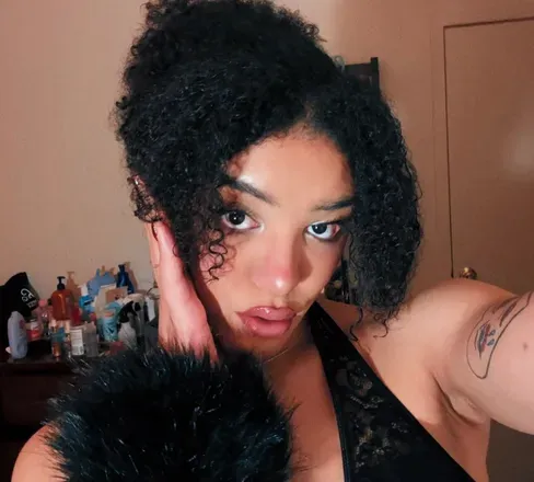 OnlyFans cuenta carameldollxo avatar 1