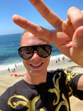 OnlyFans cuenta kev_bern header 2