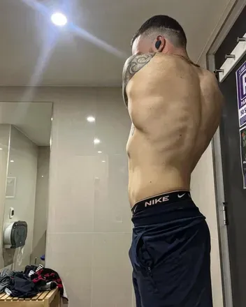 OnlyFans cuenta maleviewing101 avatar 1