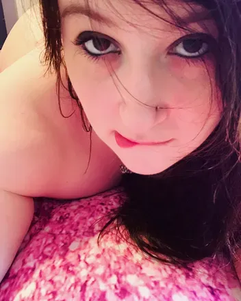 OnlyFans account  pixie1220 header 2