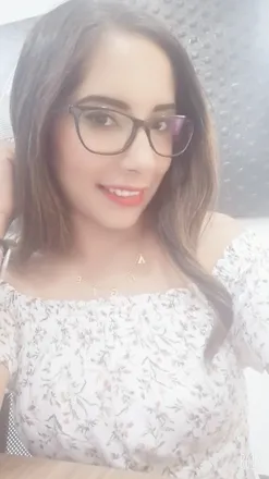 OnlyFans cuenta mia_angie header 2