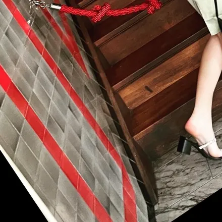 OnlyFans cuenta thorter header 2