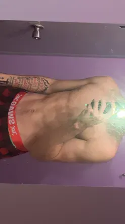 OnlyFans cuenta leeksforyou header 2