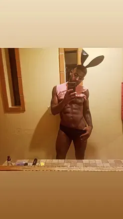 OnlyFans cuenta mikequeenz avatar 1