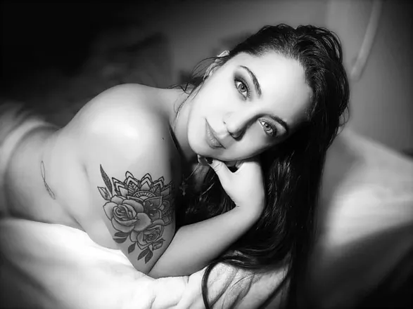 OnlyFans cuenta u228170153 header 2