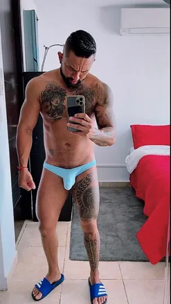 OnlyFans cuenta el_moreno3021 header 2