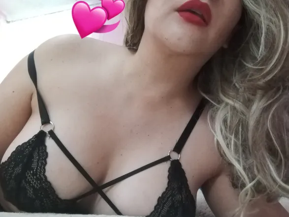 OnlyFans account  sassylan header 2