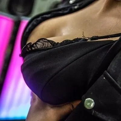 OnlyFans cuenta candymeloar header 2