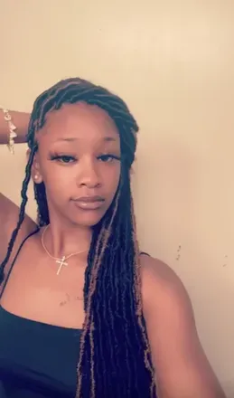 OnlyFans cuenta karizmahughley avatar 1