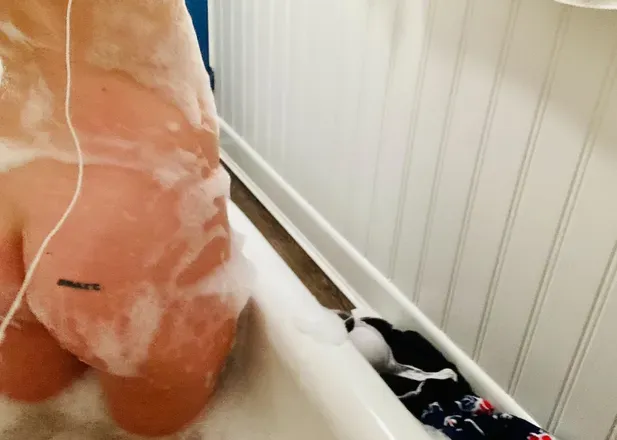 OnlyFans cuenta bathsketball header 2