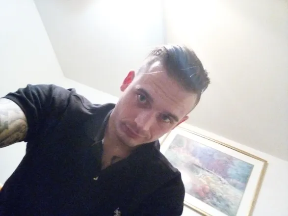 OnlyFans account  brycebayless header 2