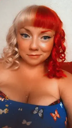OnlyFans cuenta littlerubyred38 avatar 1
