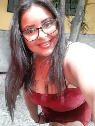 OnlyFans cuenta reyes4 header 2