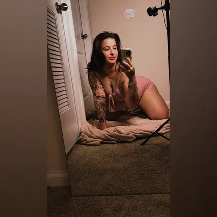 OnlyFans cuenta lexilexlexiii header 2