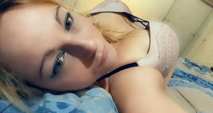 OnlyFans cuenta hotcsteyes8 header 2