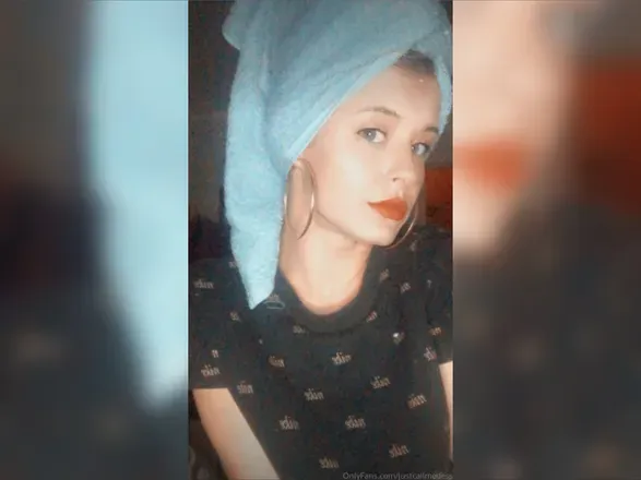 OnlyFans cuenta justcallmedess avatar 1