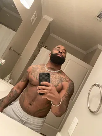 OnlyFans cuenta nigerian444 header 2