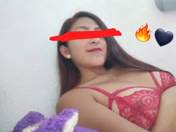 OnlyFans cuenta esme1999 header 2