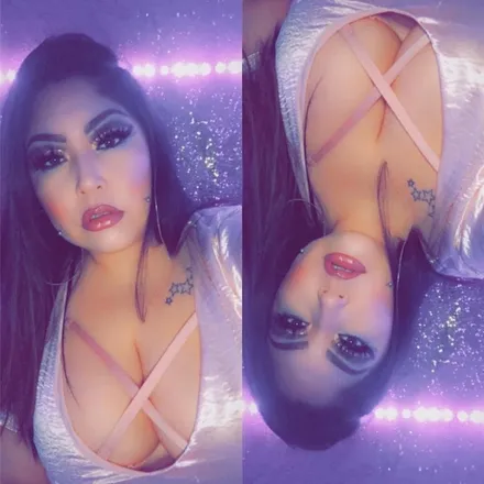 OnlyFans cuenta k_munroe header 2