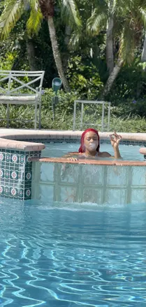 OnlyFans account  exylexi header 2