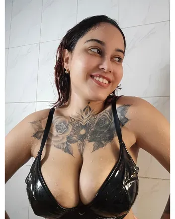 OnlyFans cuenta stellaperks_official header 2