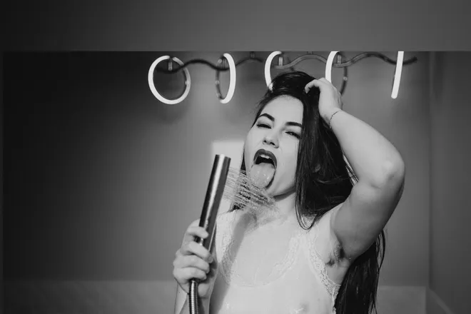 OnlyFans cuenta laurenbritefree header 2