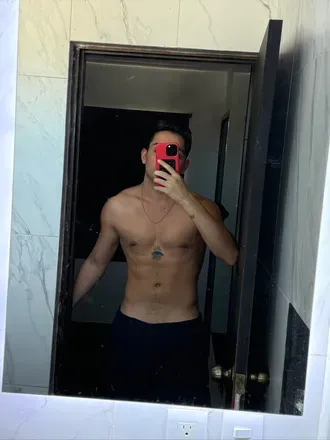 OnlyFans cuenta adriankinngg avatar 1