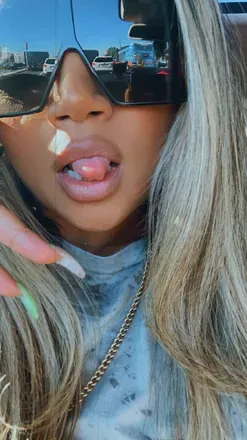 OnlyFans cuenta royallist avatar 1