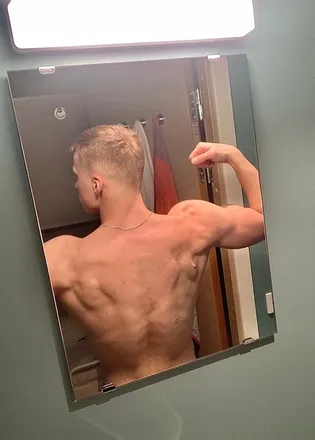 OnlyFans cuenta lwlfkg header 2