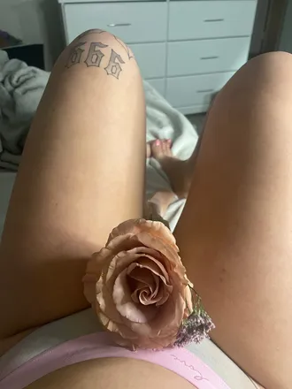 OnlyFans cuenta lexquisite header 2