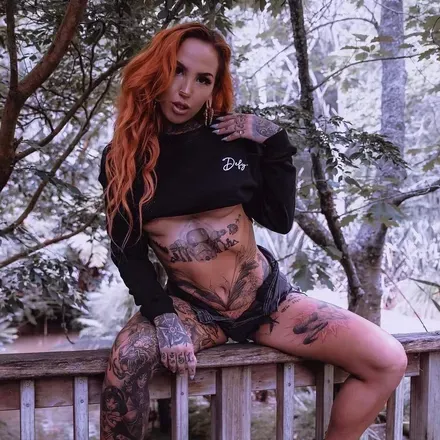 OnlyFans account  mikki_rides avatar 1