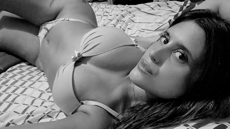 OnlyFans cuenta sashacarola header 2
