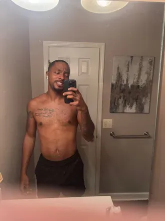 OnlyFans of jonnyuncut
